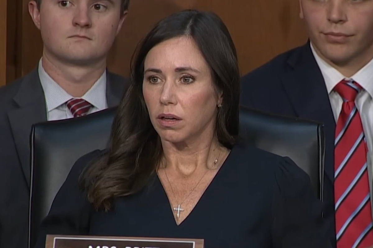 Katie Britt’s face says it all as Jack Smith gotcha moment falls apart
