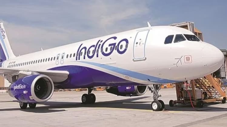 IndiGo share price target: Buy, hold or sell this airline stock? Q2 ...