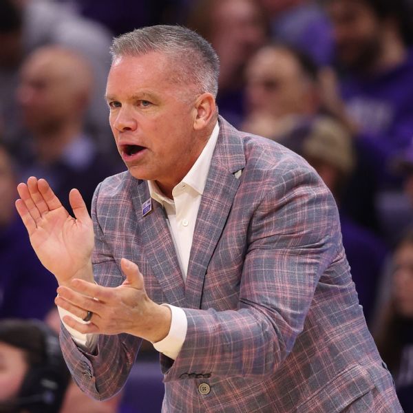 Chris Holtmann, DePaul agree to contract extension