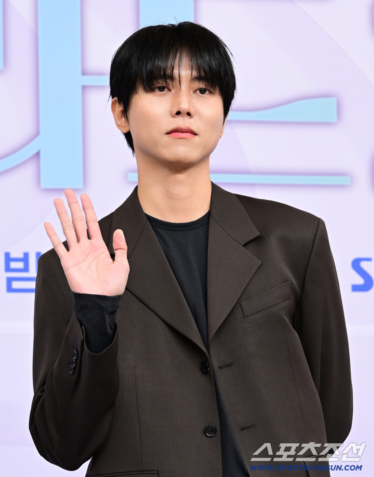 Joo Woo-jae at an exciting music audition variety show