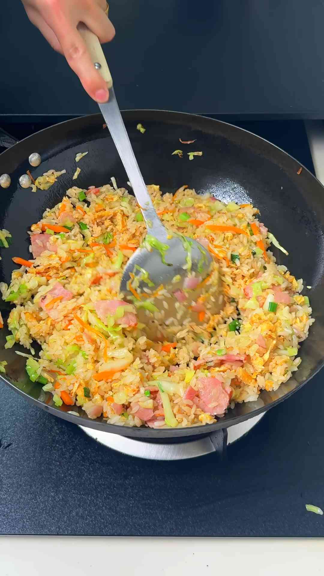 Bacon vegetable fried rice with big flavor