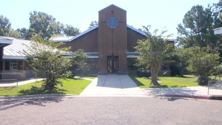 Salvation Army of Hattiesburg Angel Tree registration underway