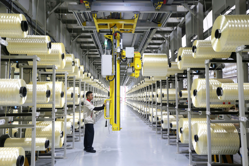 Factory activity returns to expansion in a positive sign for China’s ...