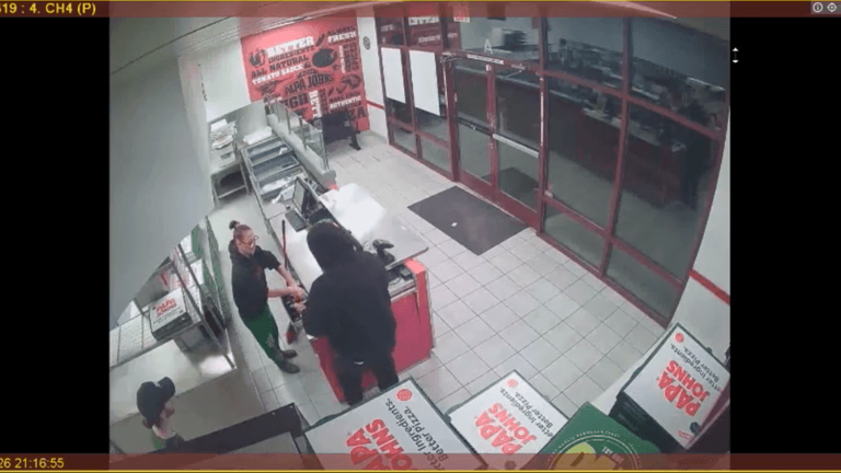 Las Vegas police seek suspect in armed robbery near S Fort Apache Road