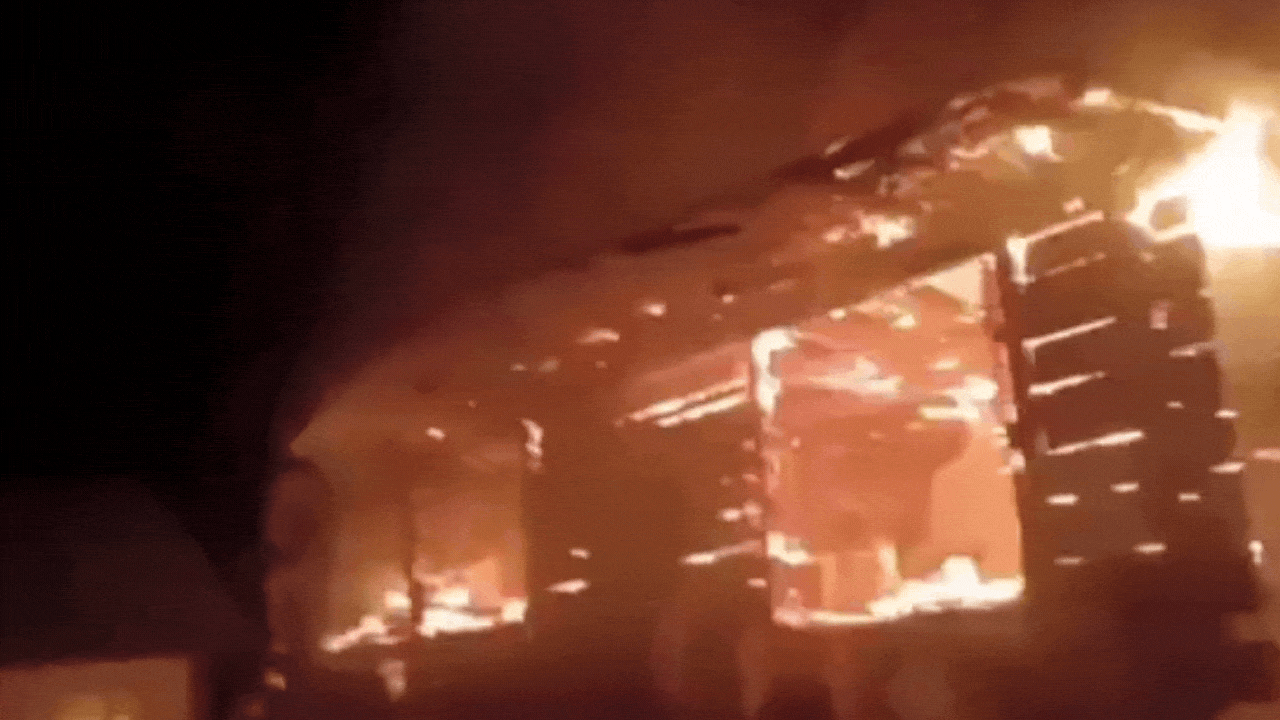 J&K: 8 houses gutted in Kishtwar fire, livestock casualties feared, no ...