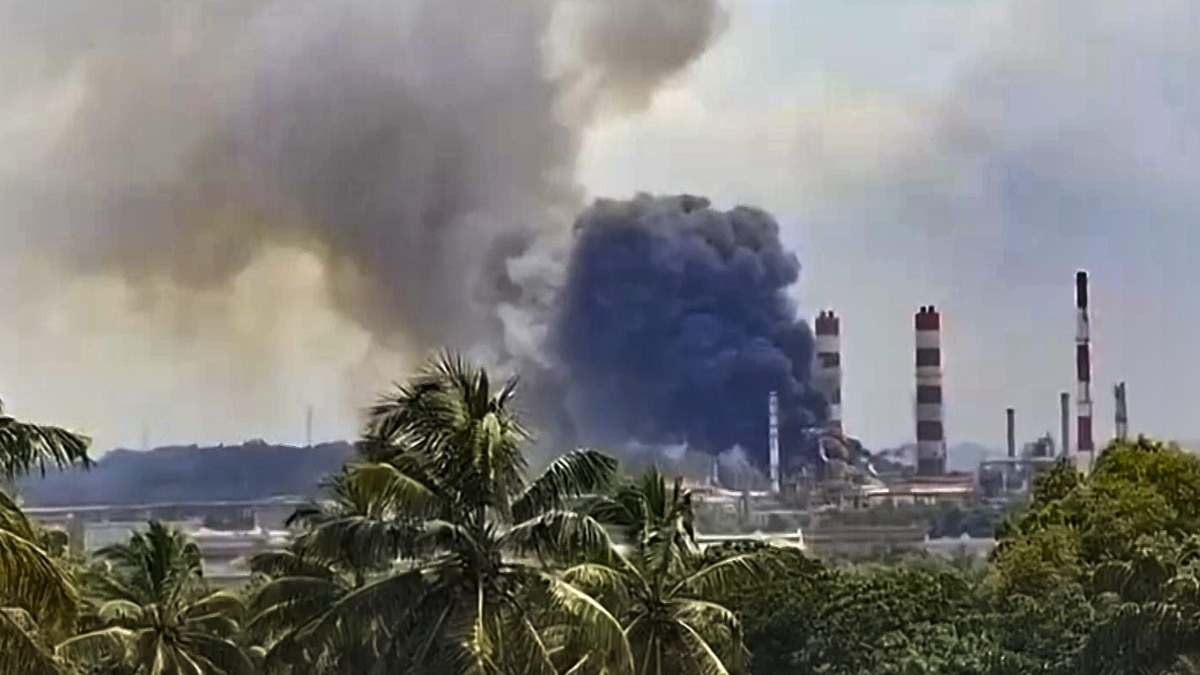 Mangaluru refinery blast triggers fire, leaves one with burns, 6 injured