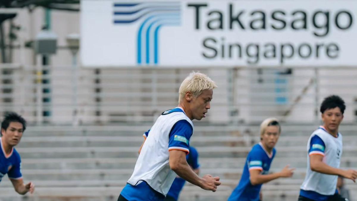 El japonés Keisuke Honda, el Willy Fog del siglo XXI