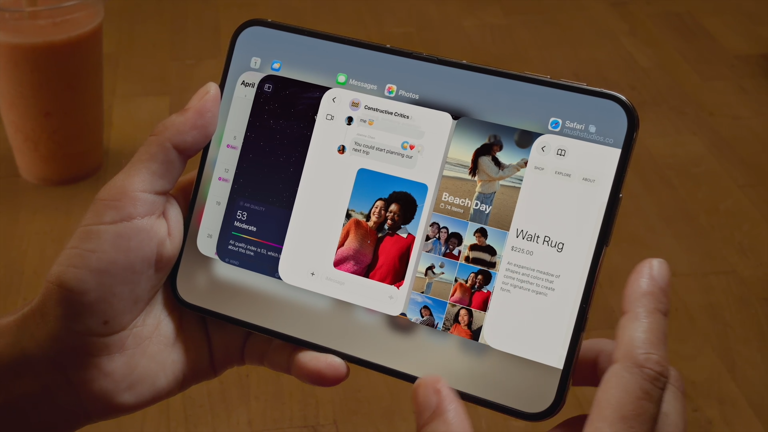 iPhone Duo turns documents into a book with clever two-page view