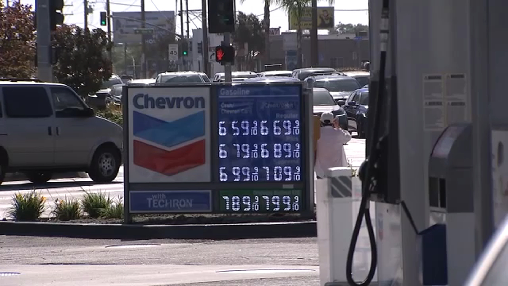 Newsom seeks cheaper fuel blend as gas prices soar
