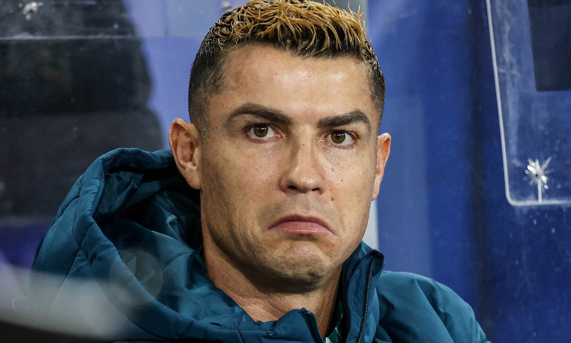 Cristiano Ronaldo holds crunch talks with Portugal boss and FA chief ...