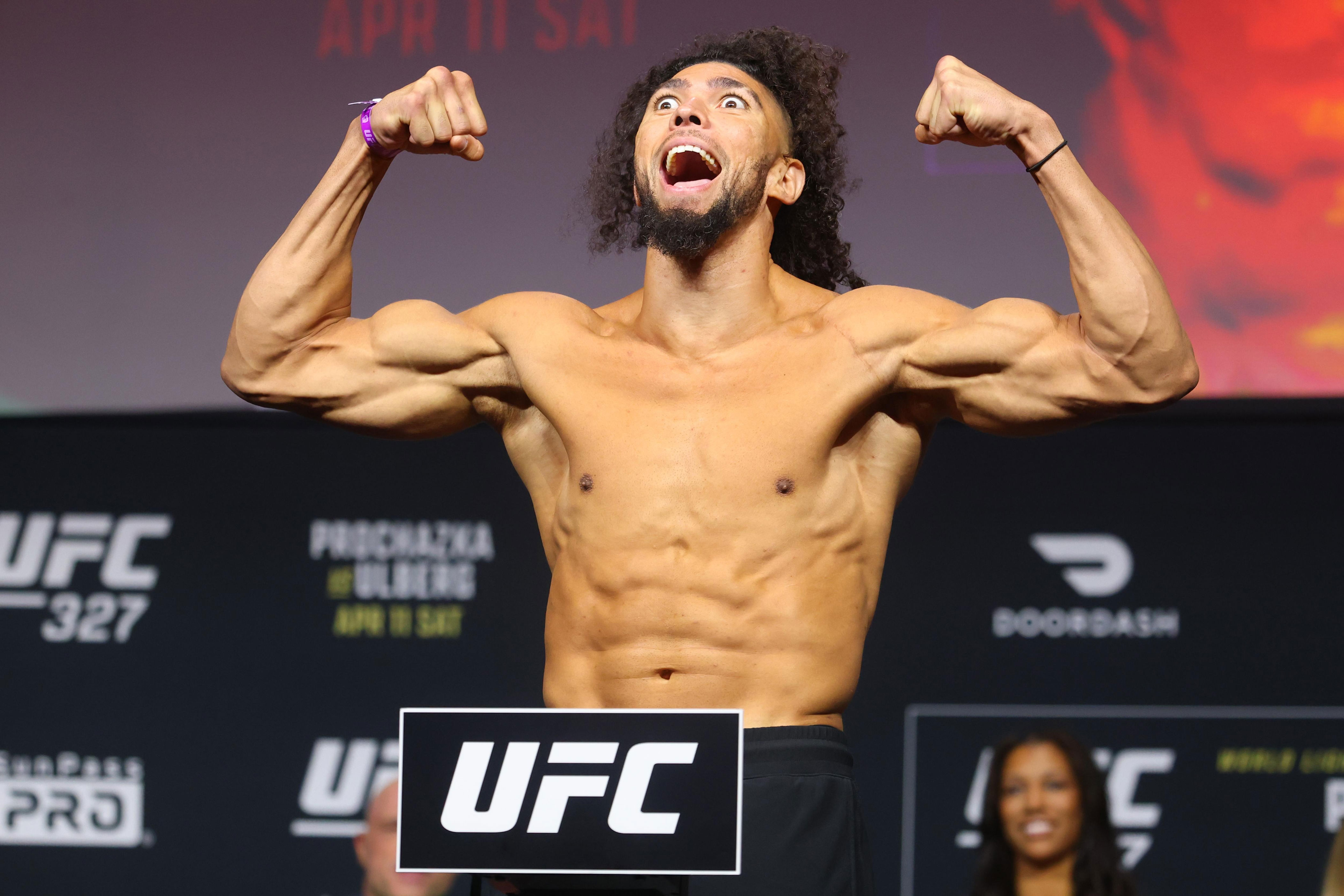 Johnny Walker ready to reveal full potential in UFC 332 heavyweight ...