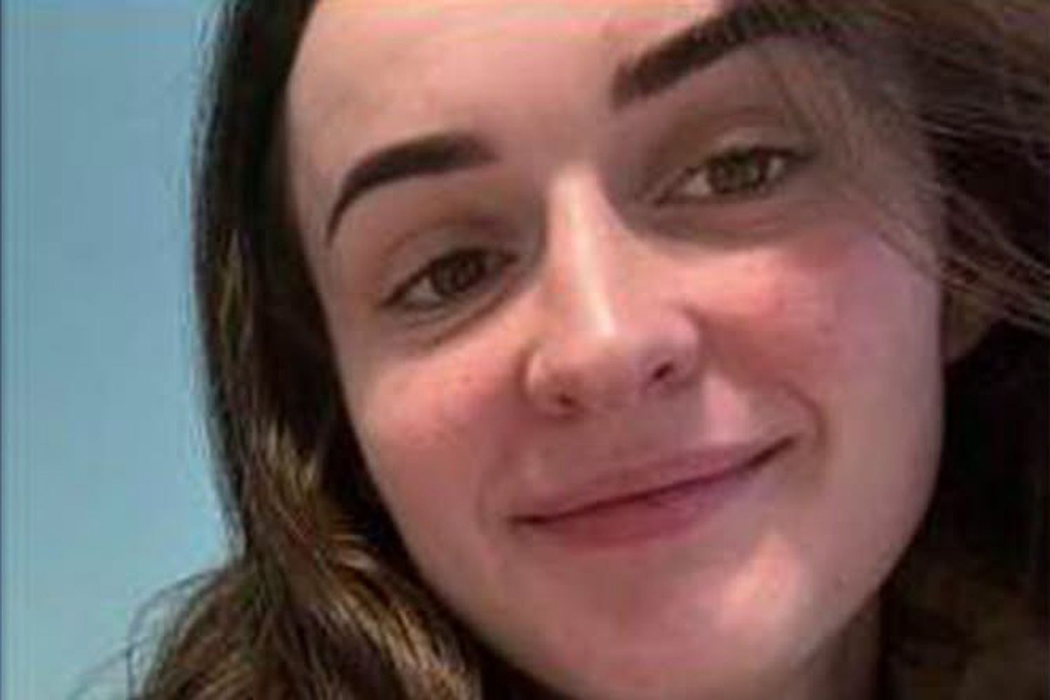 Body of 34-year-old mom of 2 found at bottom of cliff on tiny, remote island as man arrested on suspicion of murder