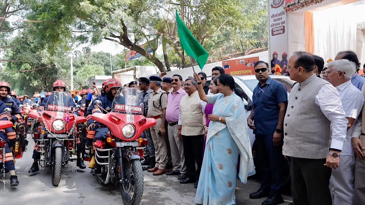 Delhi gets new fire station, 46 quick-response vehicles and bikes