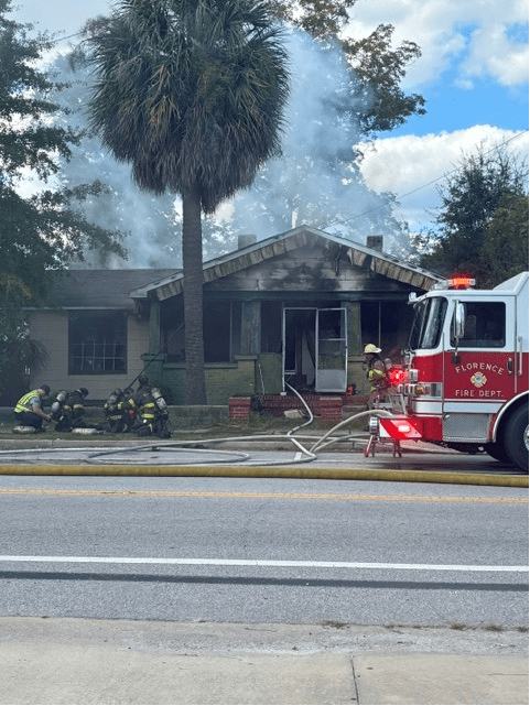 Structure fire breaks out in Florence, fire department says