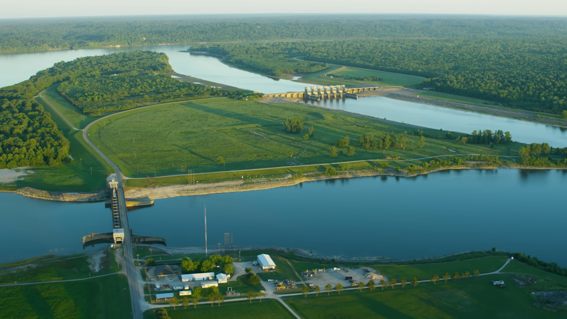 A bridge can cause the river to destroy its own foundation - why scour ...