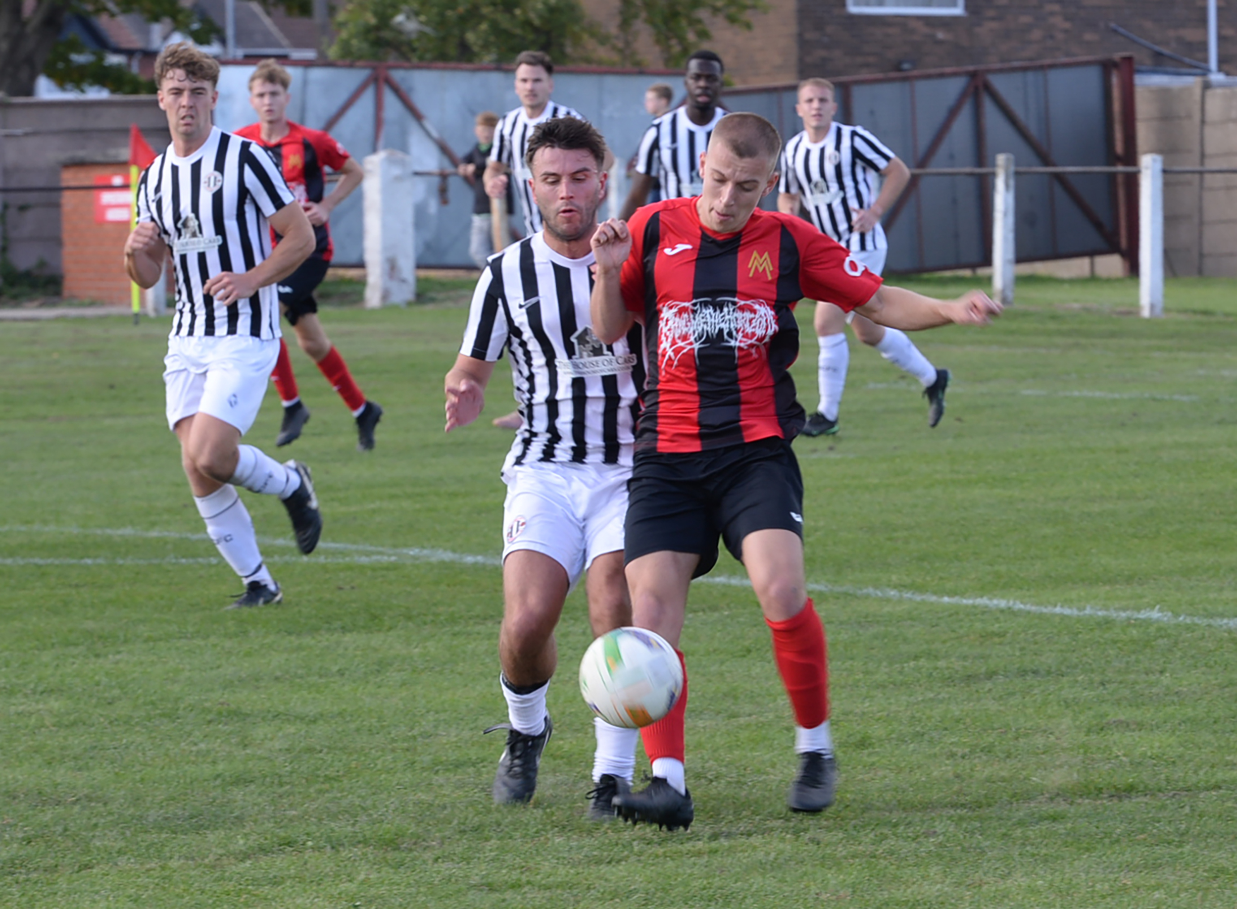 Photo gallery: Maltby Main FC v Southwell City FC