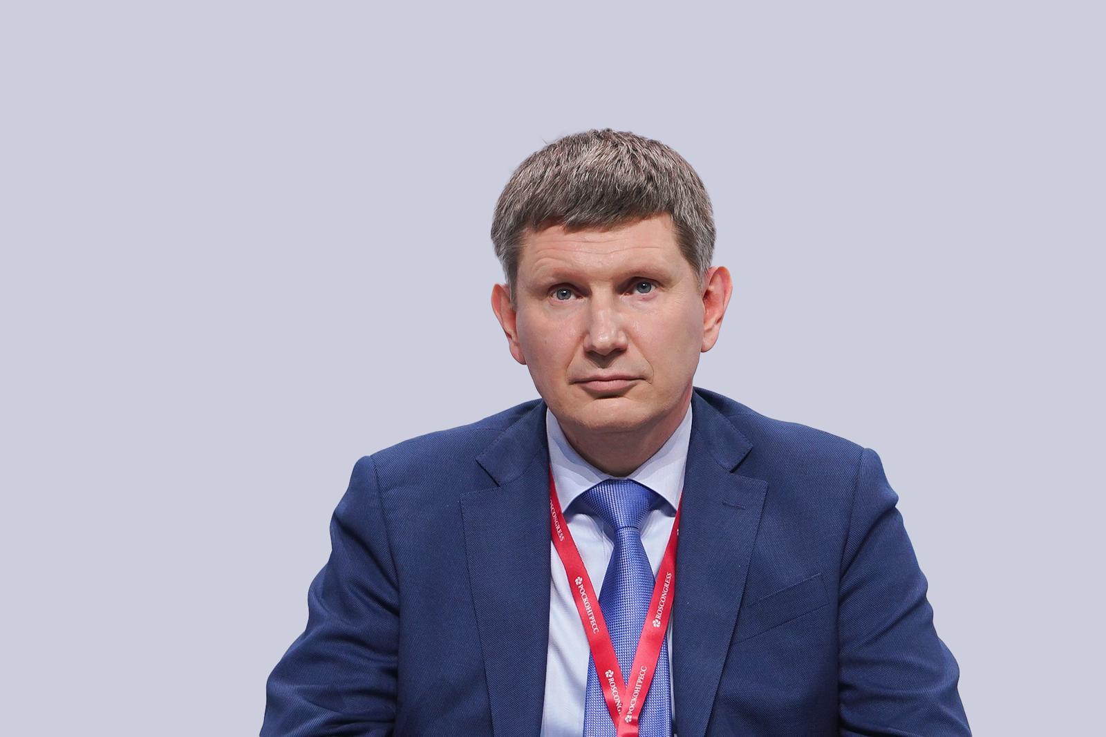 Exclusive: Putin's economy chief warns of disintegration of world trade