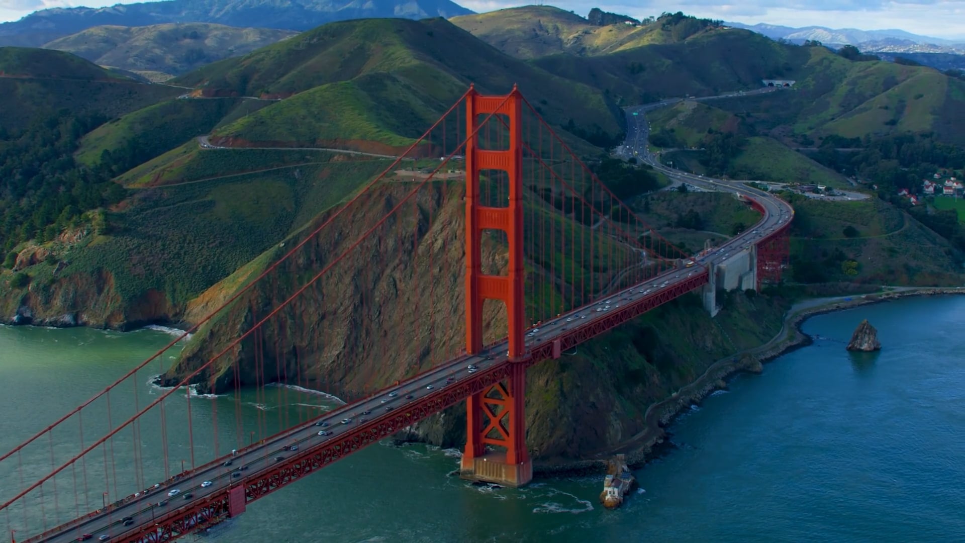 Stunning drone views of San Francisco from the Golden Gate Bridge to ...