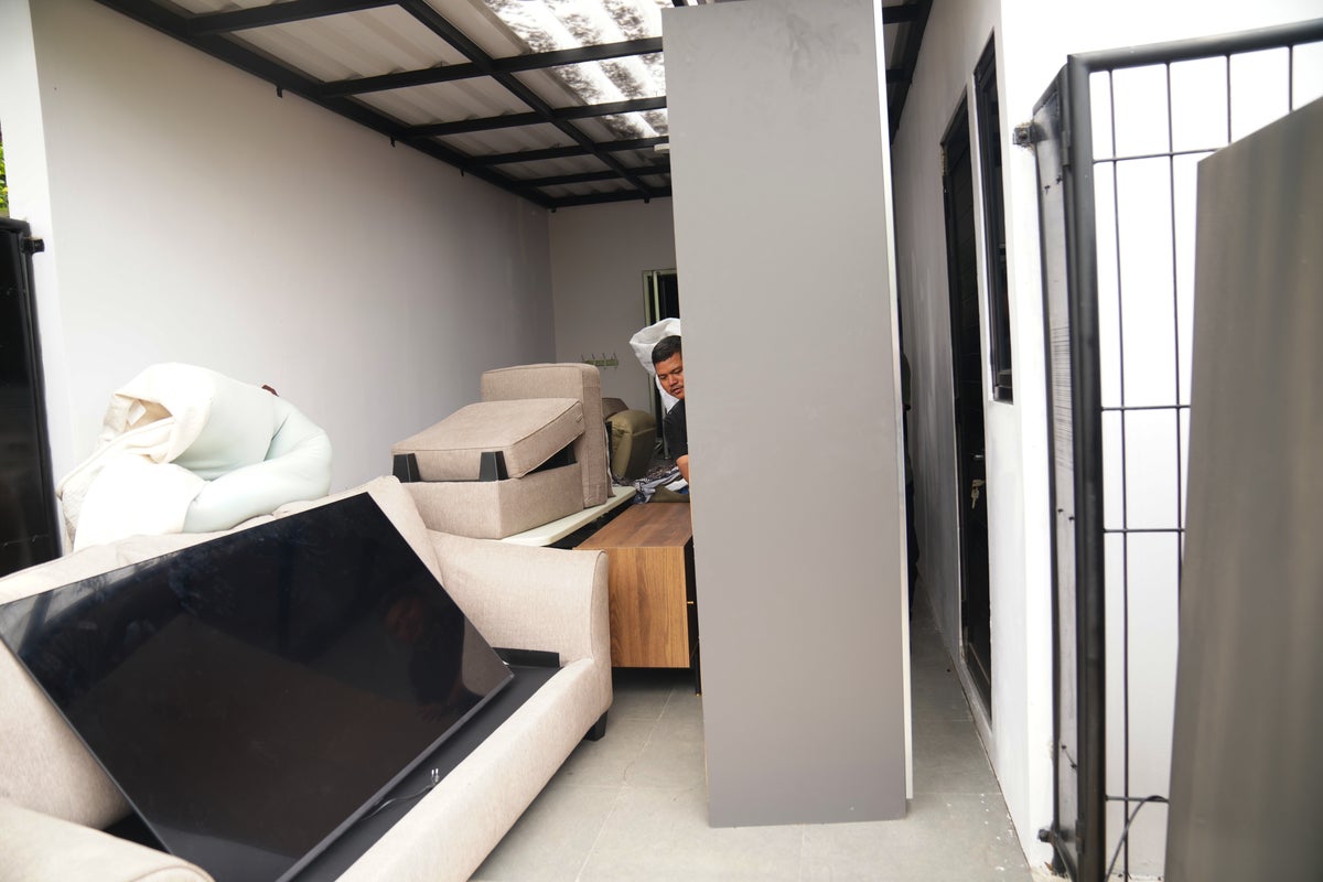Indonesia razes luxury facility inside prison for favored inmates, in ...