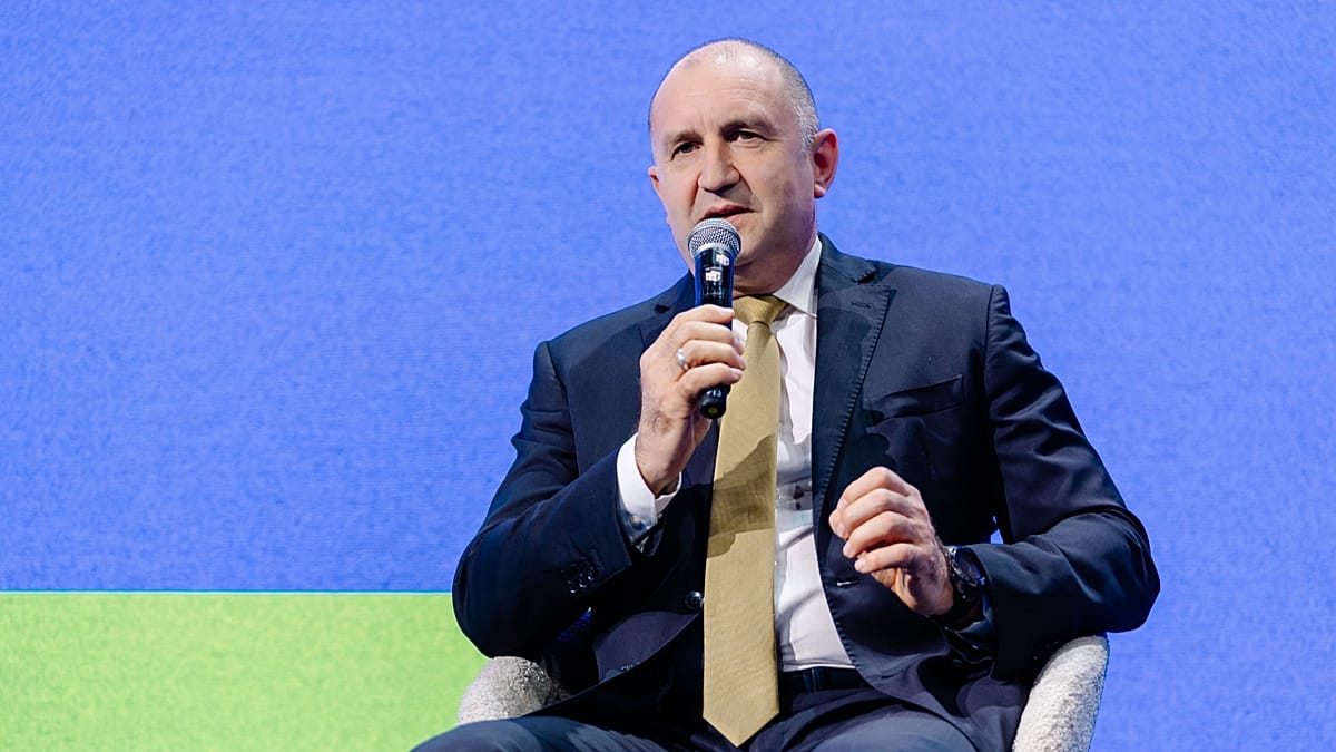 Bulgarian PM Rumen Radev urges European dialogue with Russia to avert ...