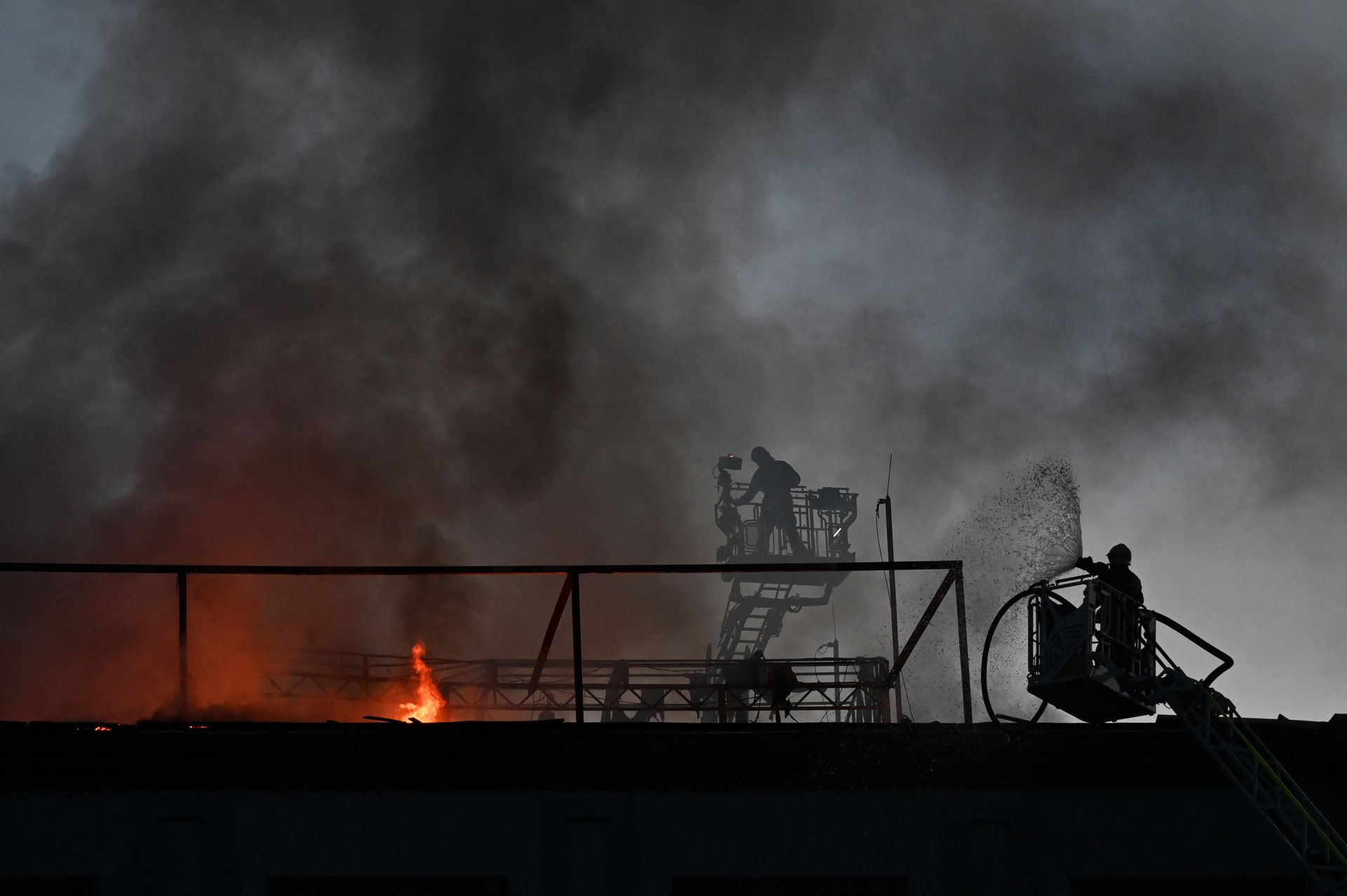 Missile alerts cost Ukraine $45 million for every hour businesses stop ...