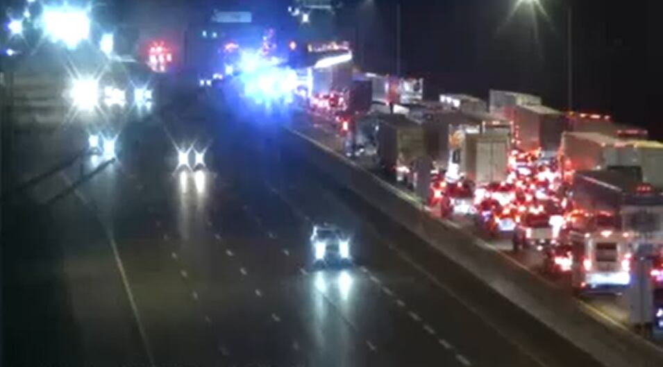 2 injured after tractor-trailer fire shuts down traffic on I-55 near ...