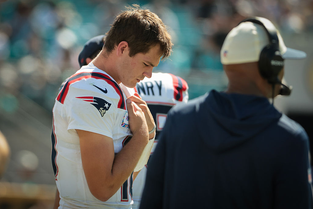 What's wrong with Drake Maye? And how do the Patriots fix their QB?