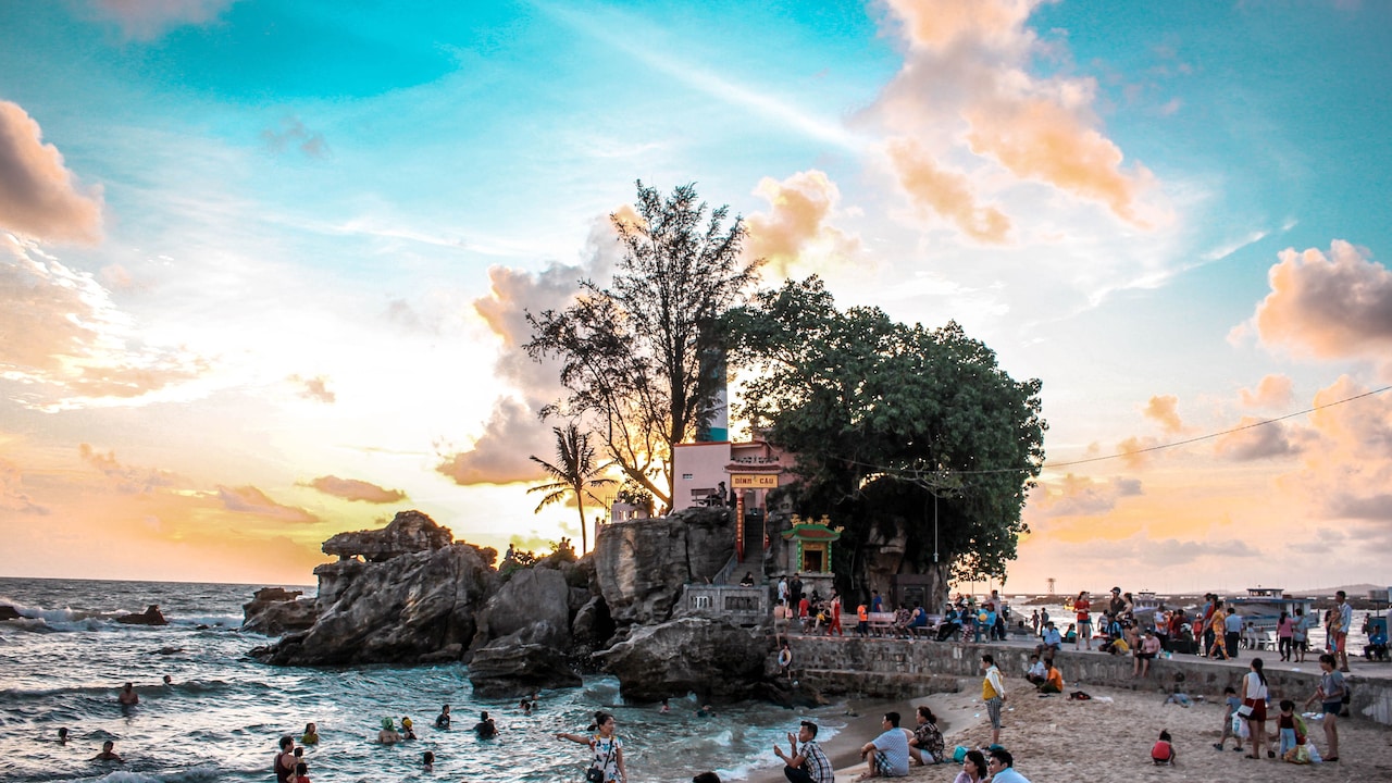 Swiss tourist's 'hectic' life leaves Indian professional speechless ...