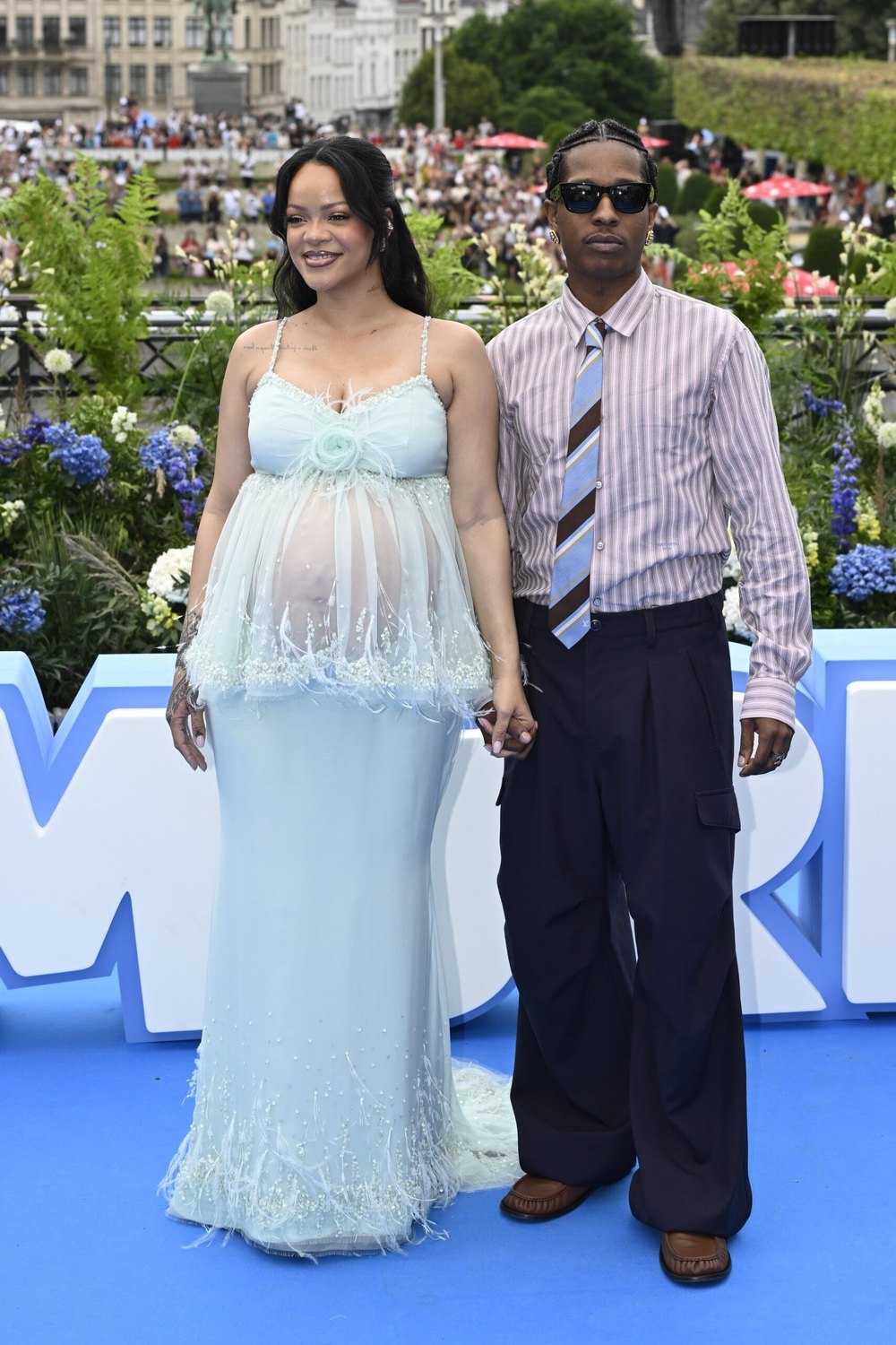 Woman accused of shooting at Rihanna’s $14 million Beverly Hills home ...