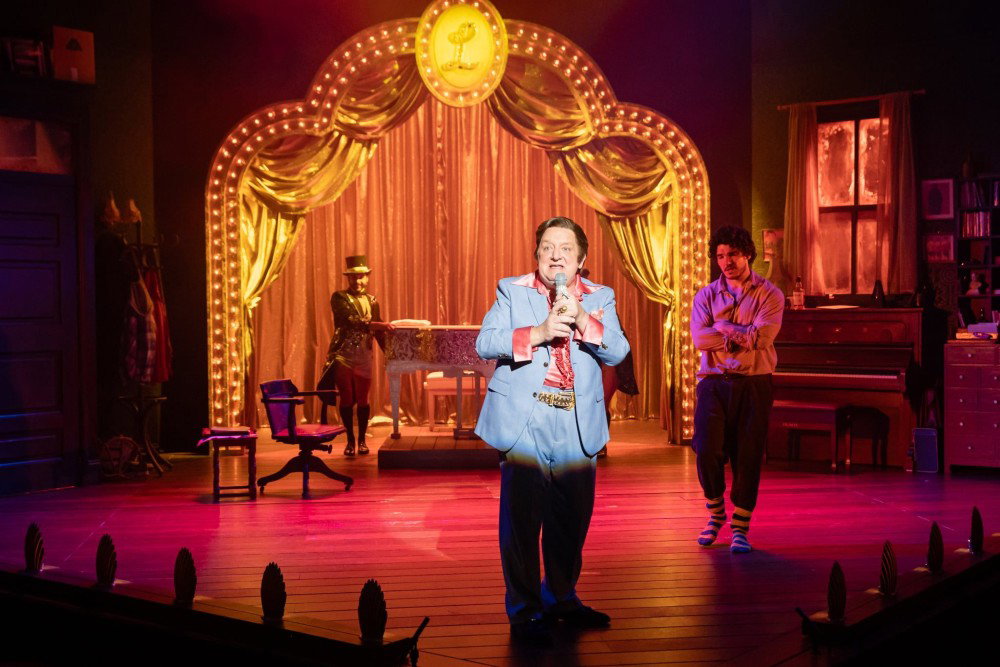 Liberace returns to life in surreal new play directed by Alan Cumming