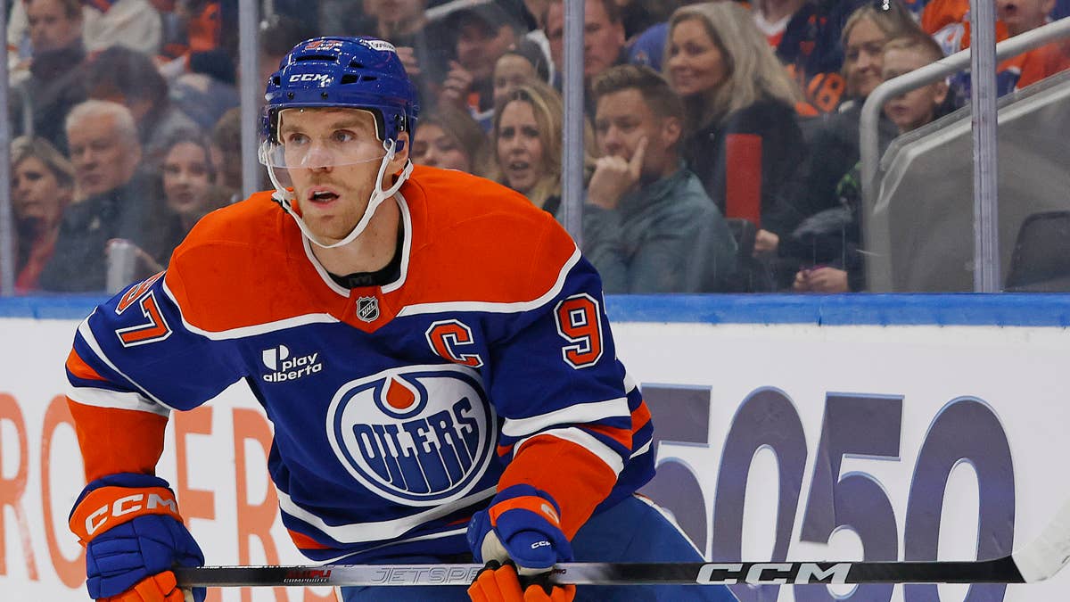 Mike Babcock calls Oilers’ season-opening performance ridiculous after ...