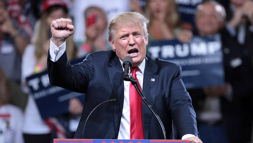 Psychologist says Trump’s hand movements resemble contractions seen ...