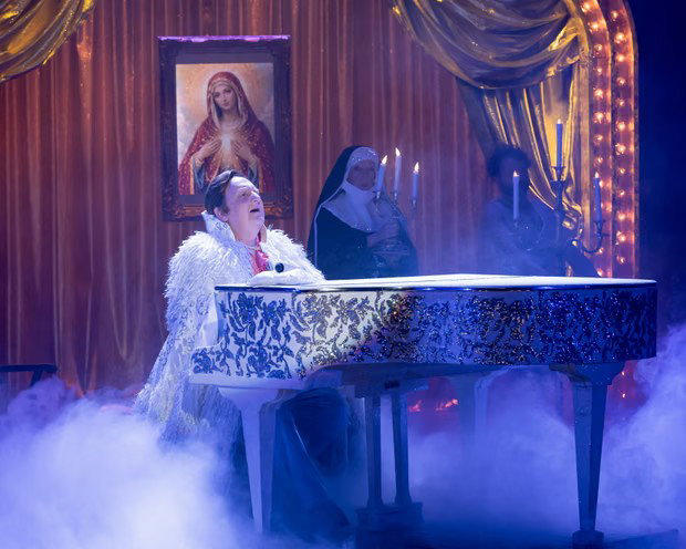 Liberace returns to life in surreal new play directed by Alan Cumming