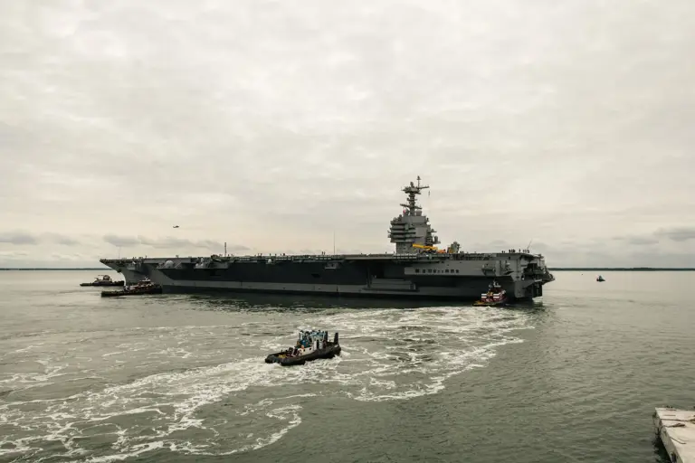 US Navy signs off on 'preliminary acceptance' of aircraft carrier USS ...