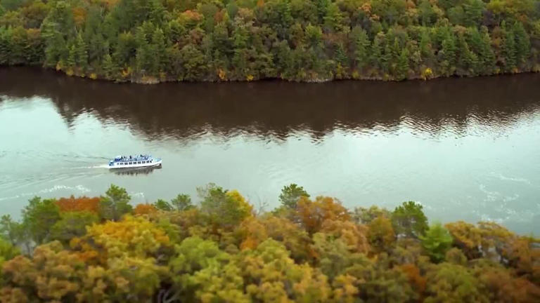 First alert: Fall colors forecast in Wisconsin