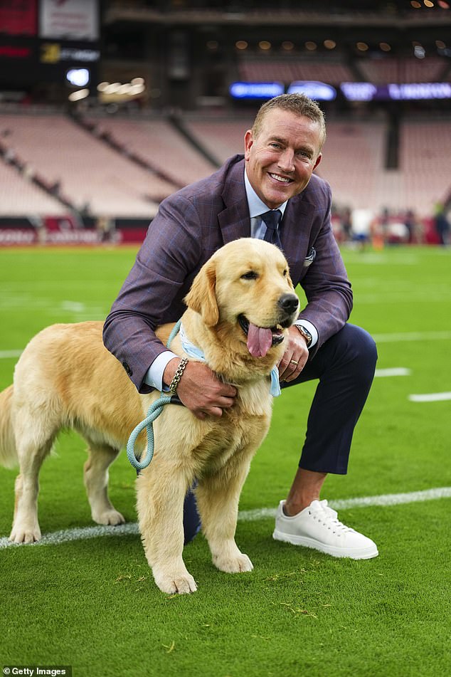 Top football announcer decides NFL future after splitting duties with ...
