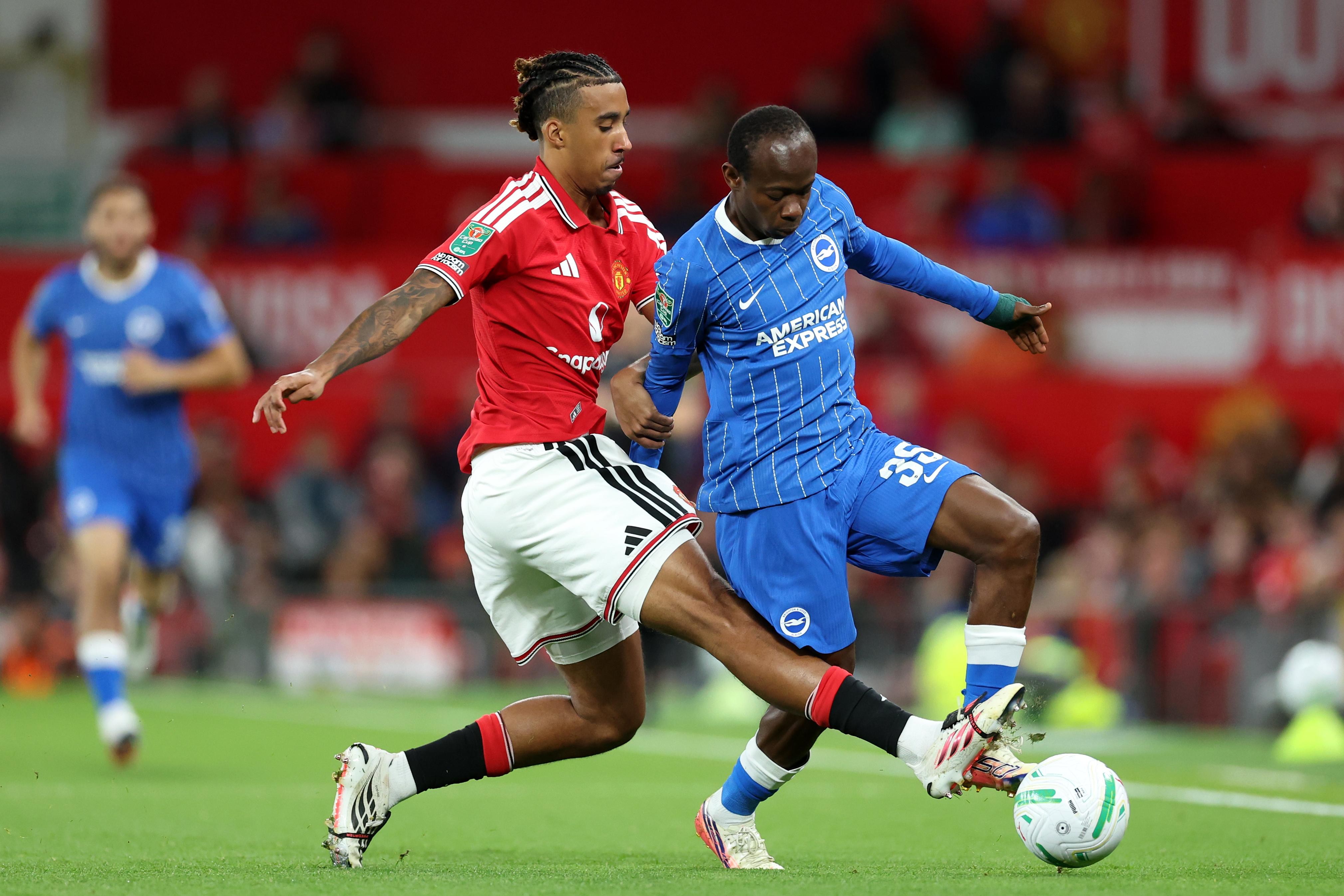 Manchester United cannot afford to stall Leny Yoro’s development