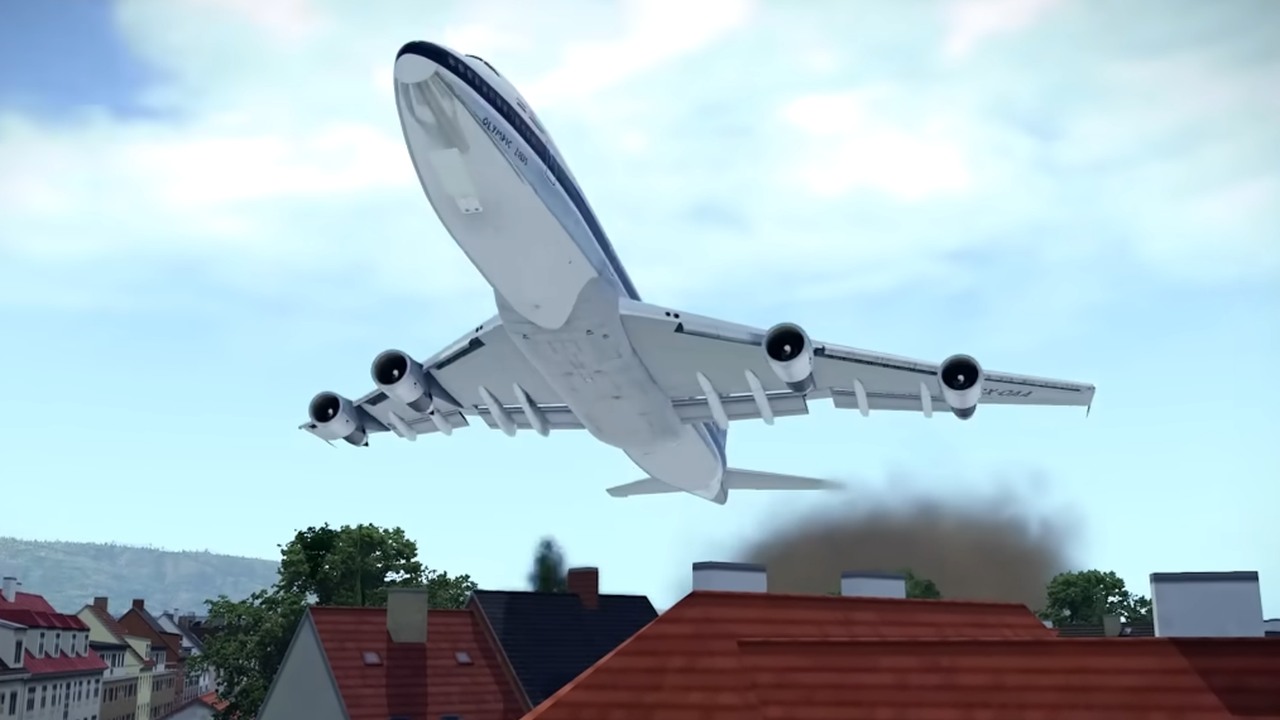 A fully loaded passenger Boeing 747 lost an engine over Athens - it ...