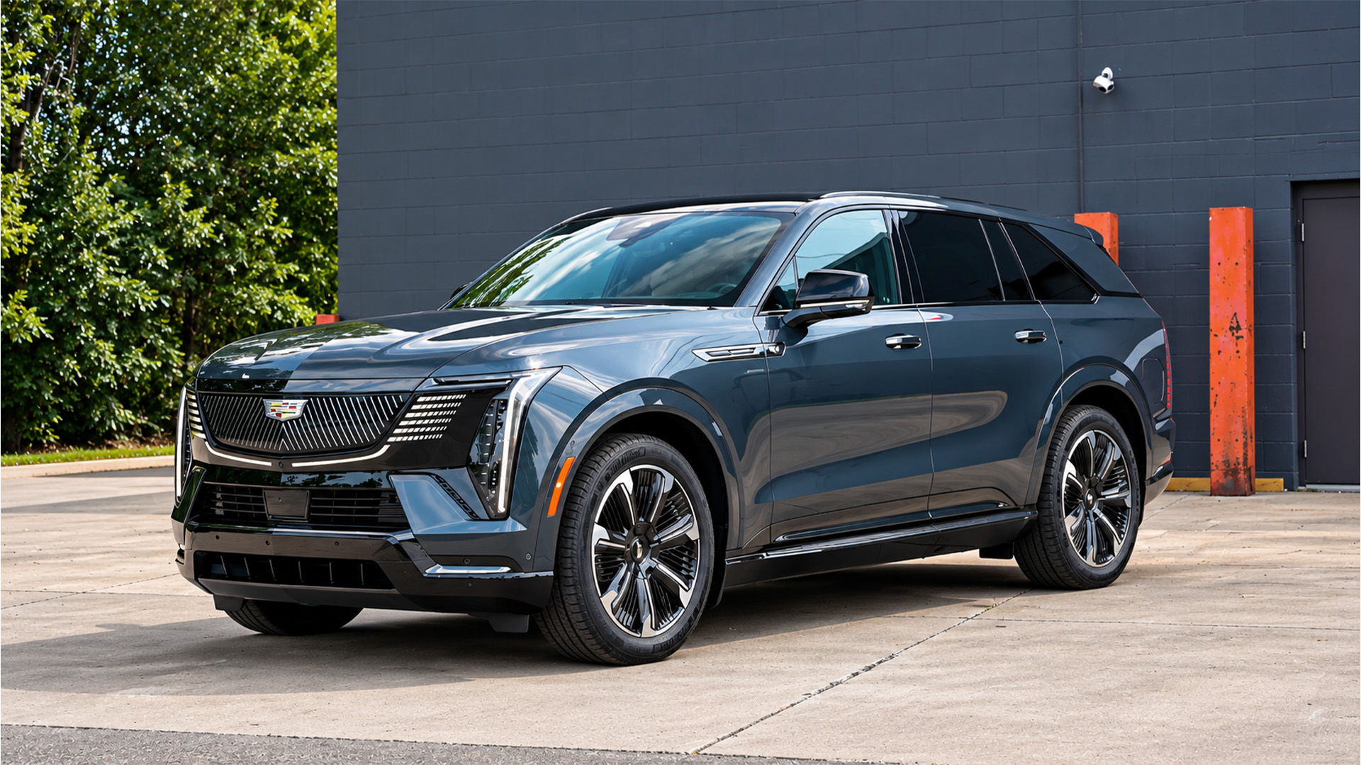 Does the Escalade work as an electric luxury SUV?