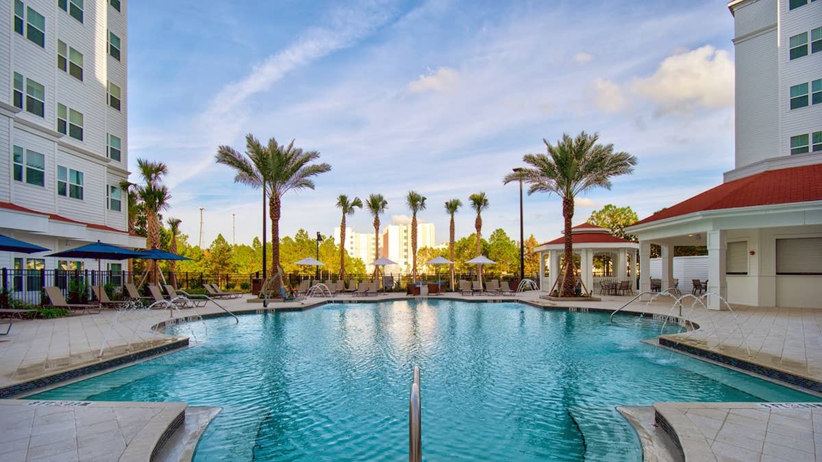 This extended-stay hotel near Disney has full suites for under $200 ...