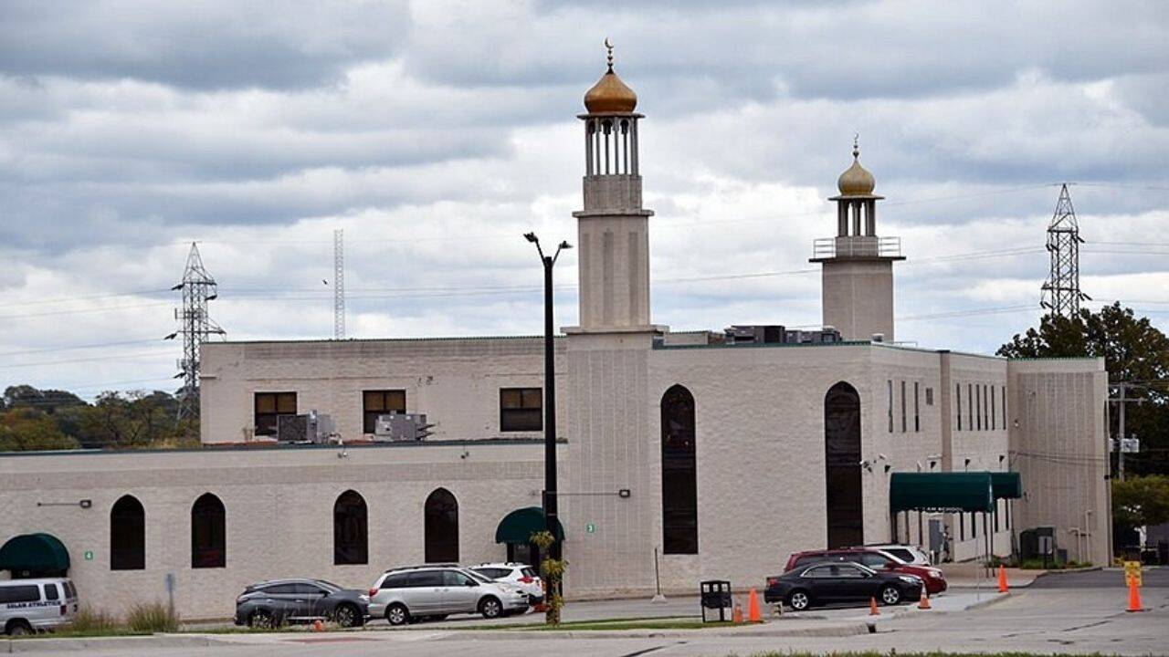 Palestinian-born US mosque leader faces deportation after judge rules ...