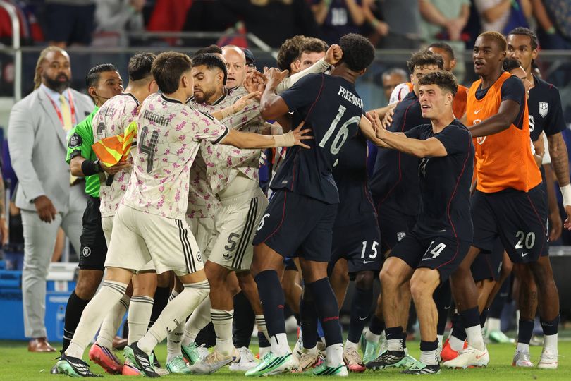 USMNT beats Chile 4-2 as game ends in brawl as Mauricio Pochettino ...