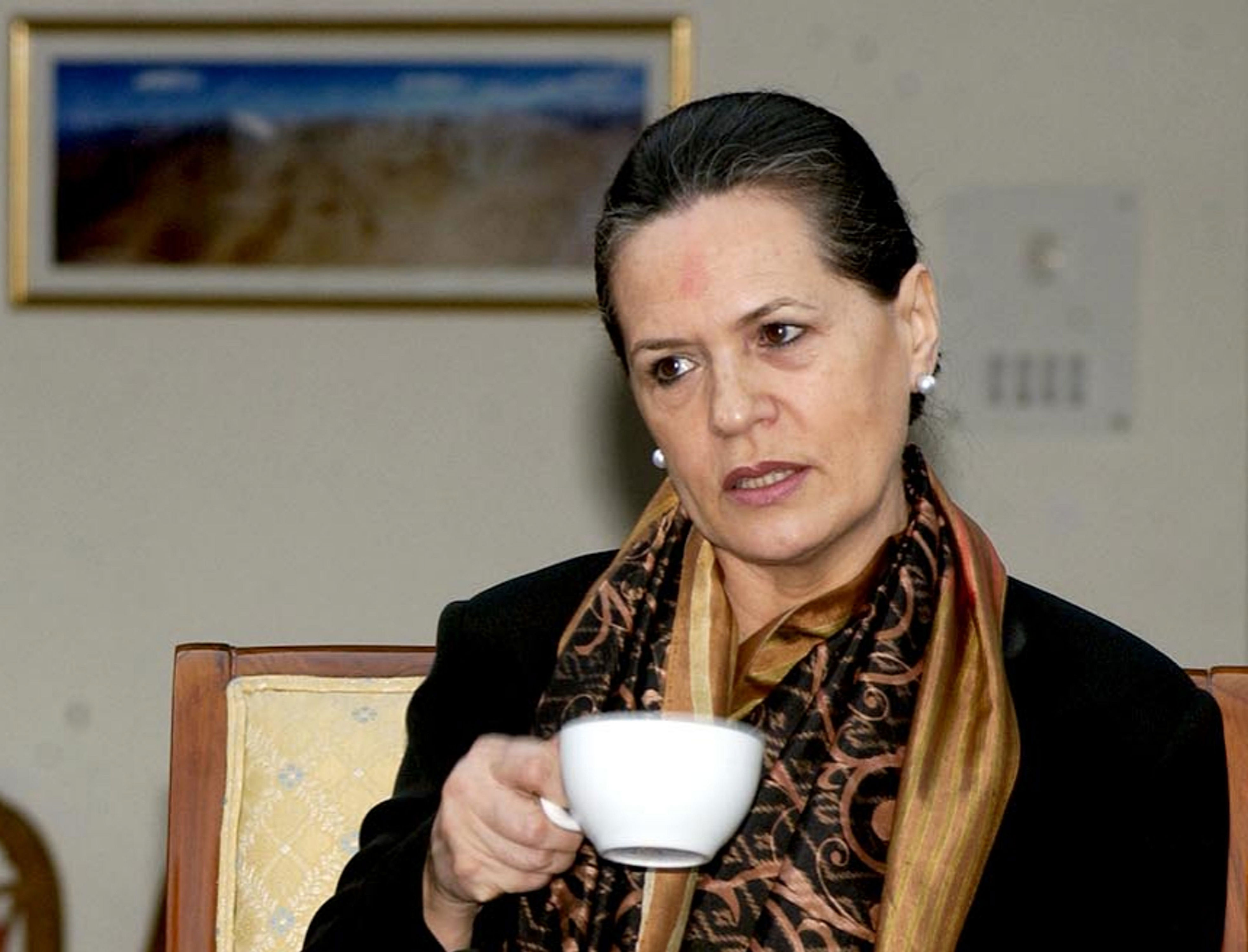 Sonia's reported remark about Nitish draws flak from his close aides