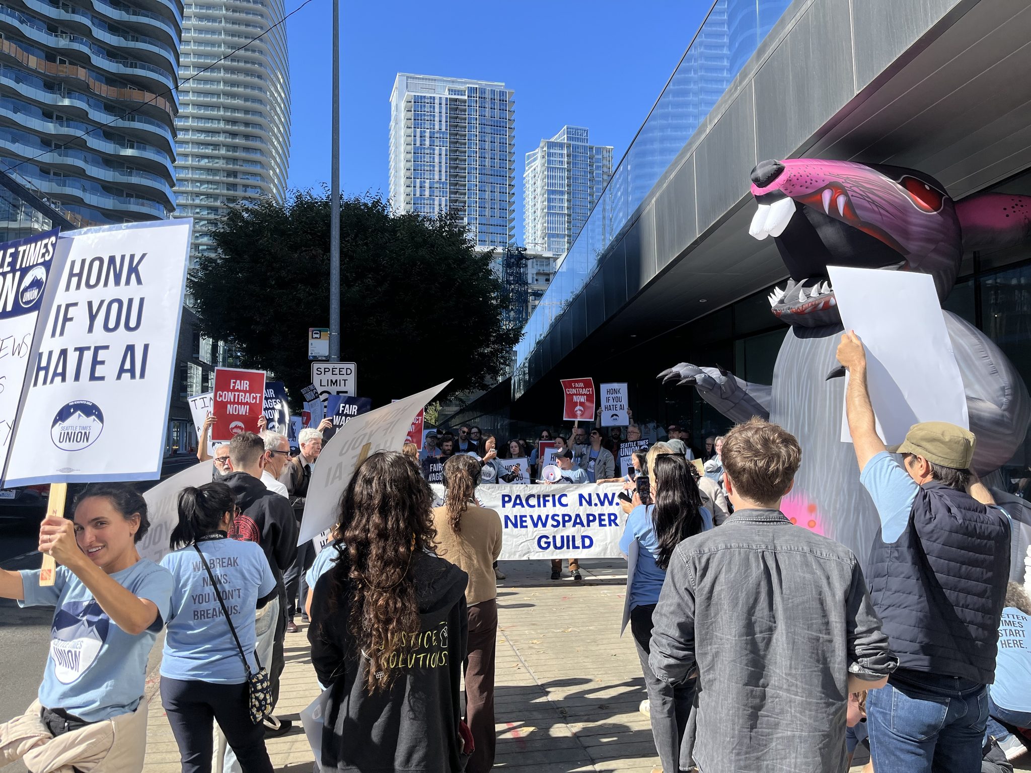 Seattle Times journalists picket over AI, calling for job protections ...