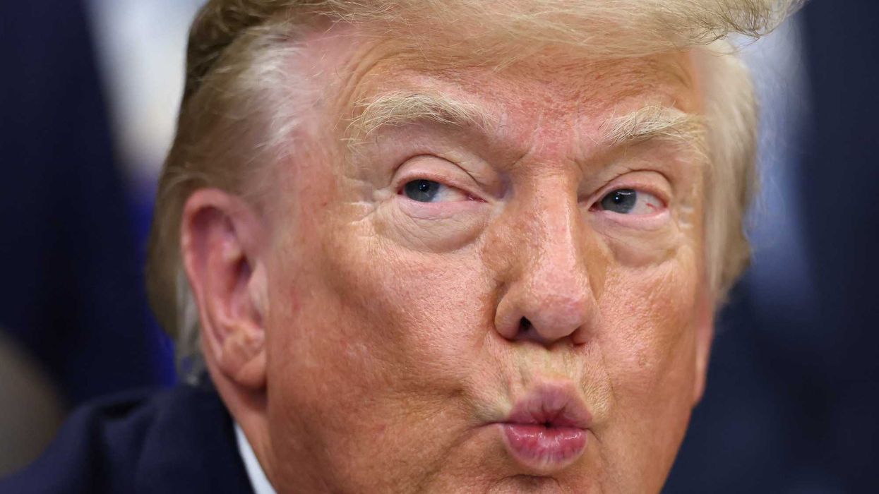 Trump aides privately fear GOP about to get 'creamed' as probe plots ...