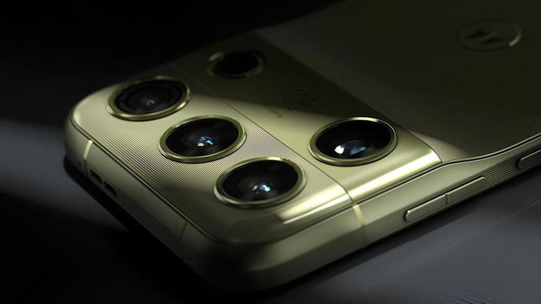 8 new Android phones & iPhone models coming out soon