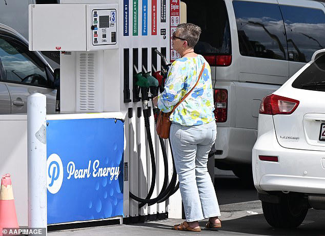 Fears diesel could hit $4 a litre in Australia amid fuel rationing warning