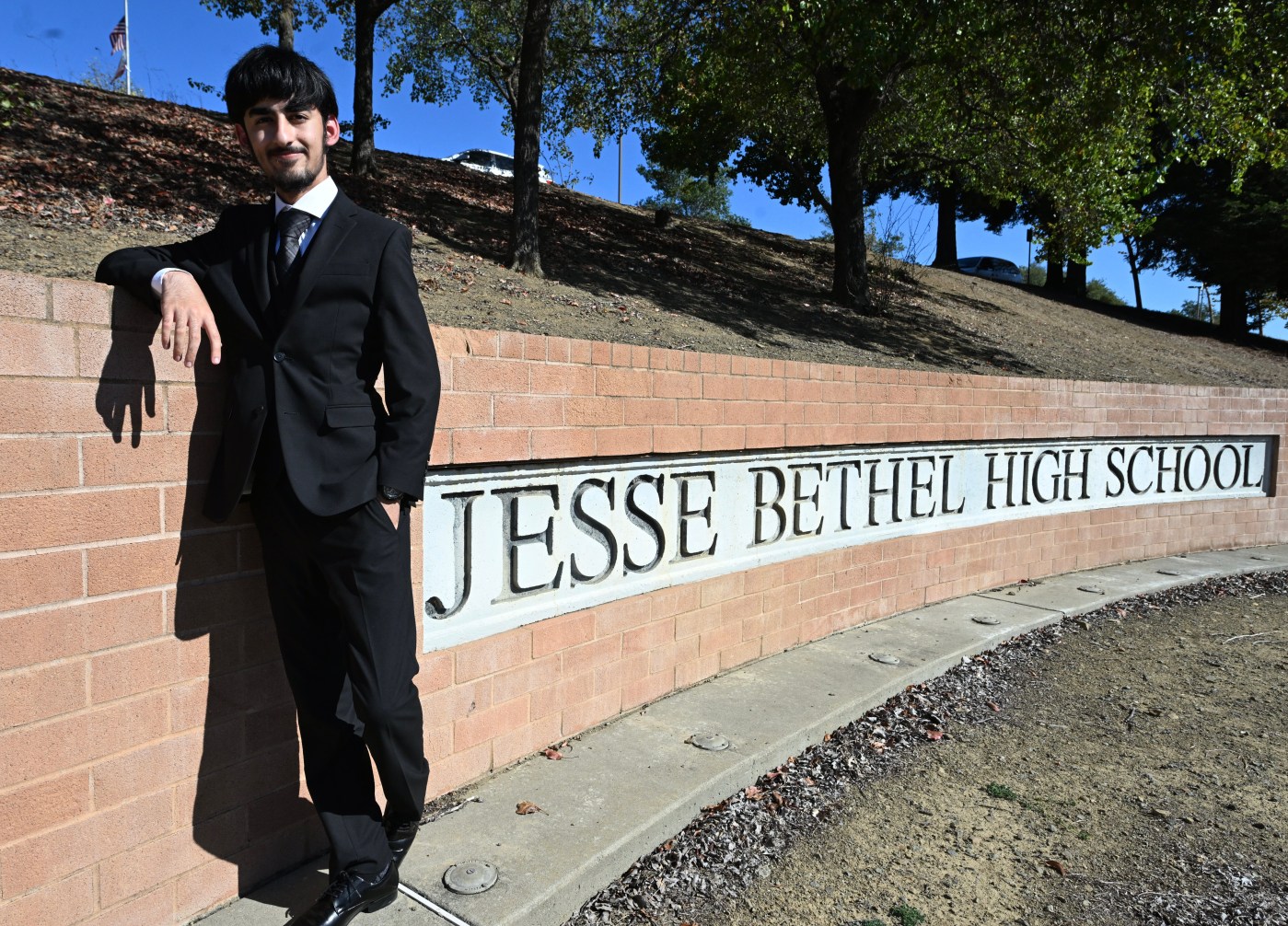 Bethel High student leads class with perfect SAT score