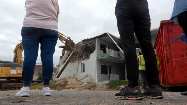 Troubled Ocean City condo complex comes down after years of uncertainty