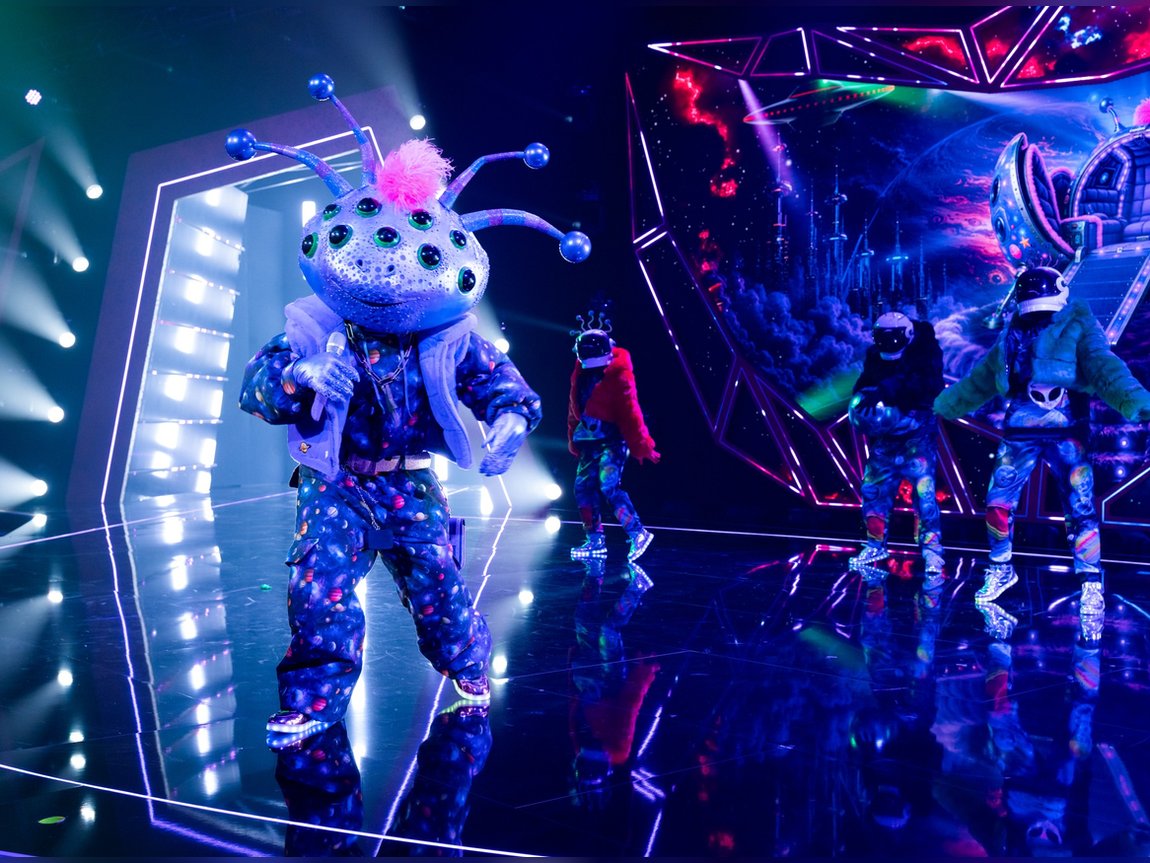 The Masked Singer: Hochschwangere Amira entlarvt Alien